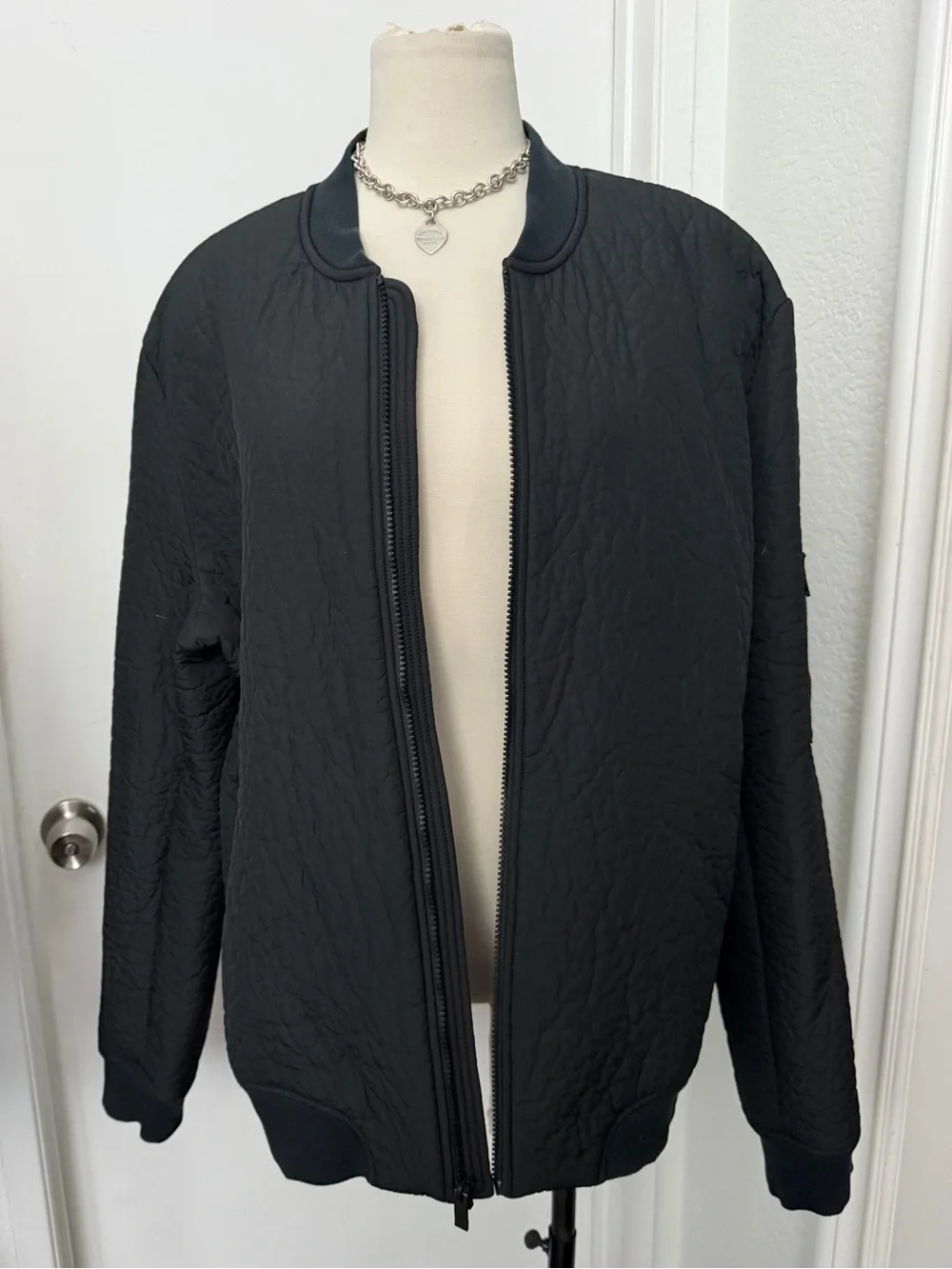 ALO Black Jacket - XL